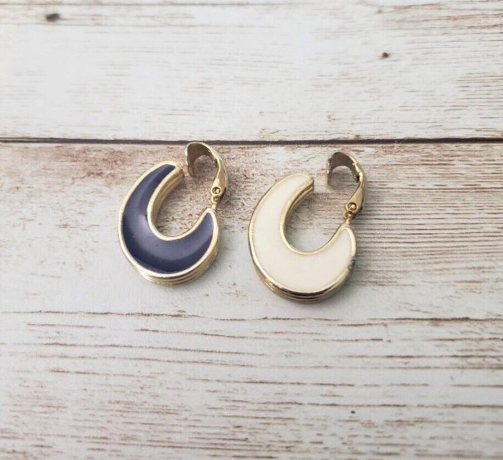 Vintage Avon Clip On Earrings Dual Color Cream & Navy Elongated Hoops